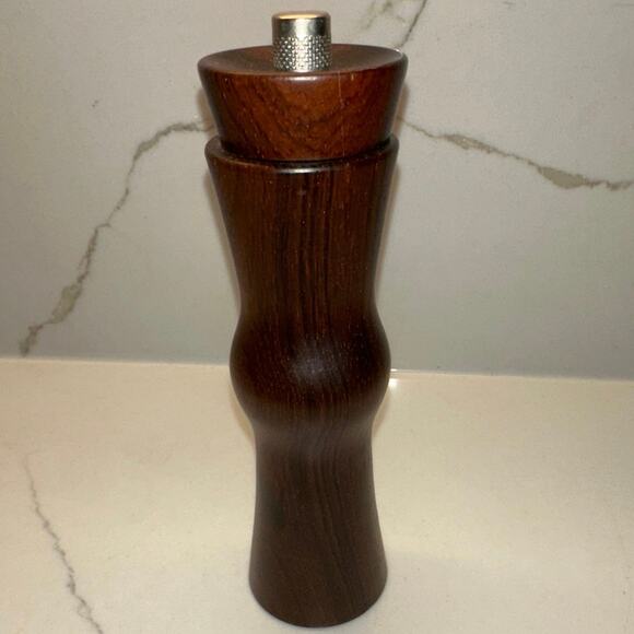 New Vintage Haenlein Winterthur Dark Wood Teak Pepper Mill Mid-Century Modern - Picture 1 of 8